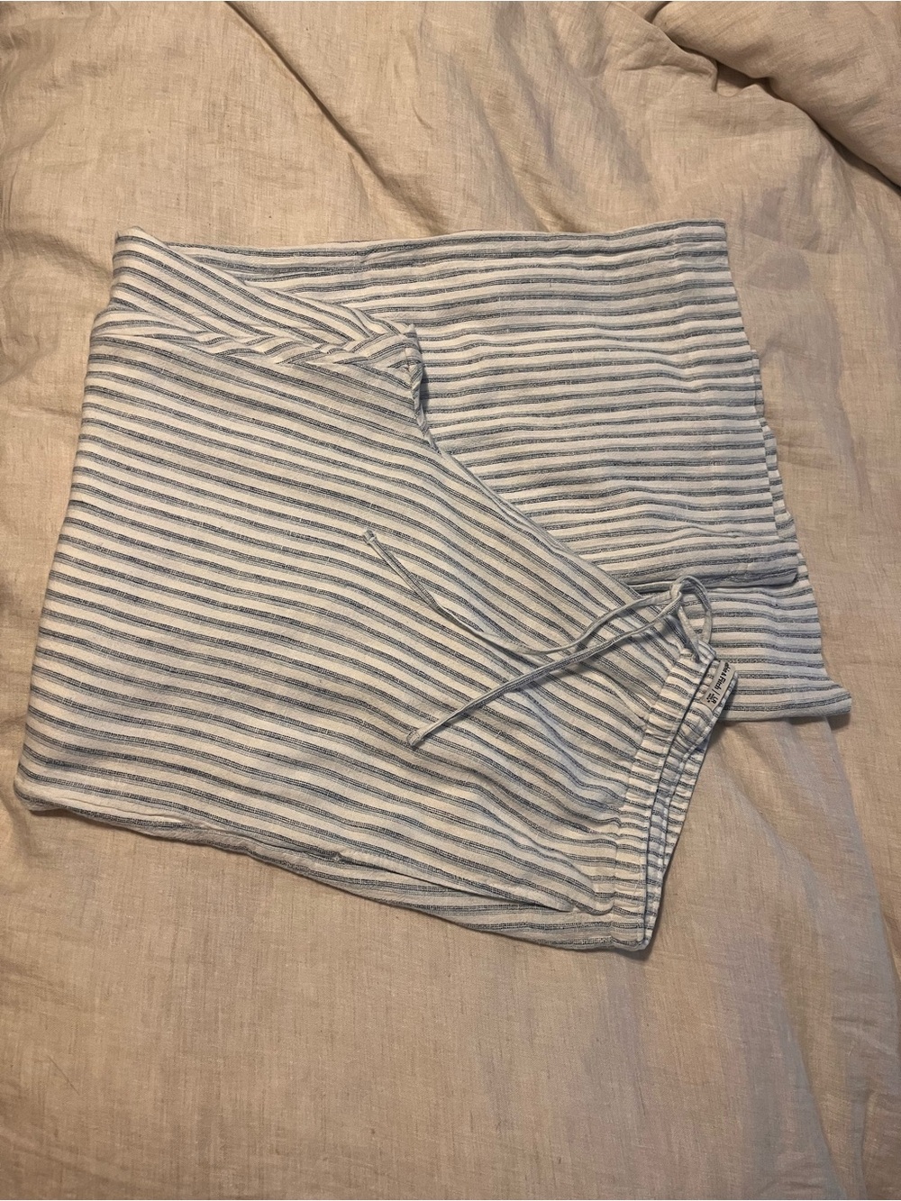 Abercrombie & Fitch Light Blue and White Striped Wide Leg Pants